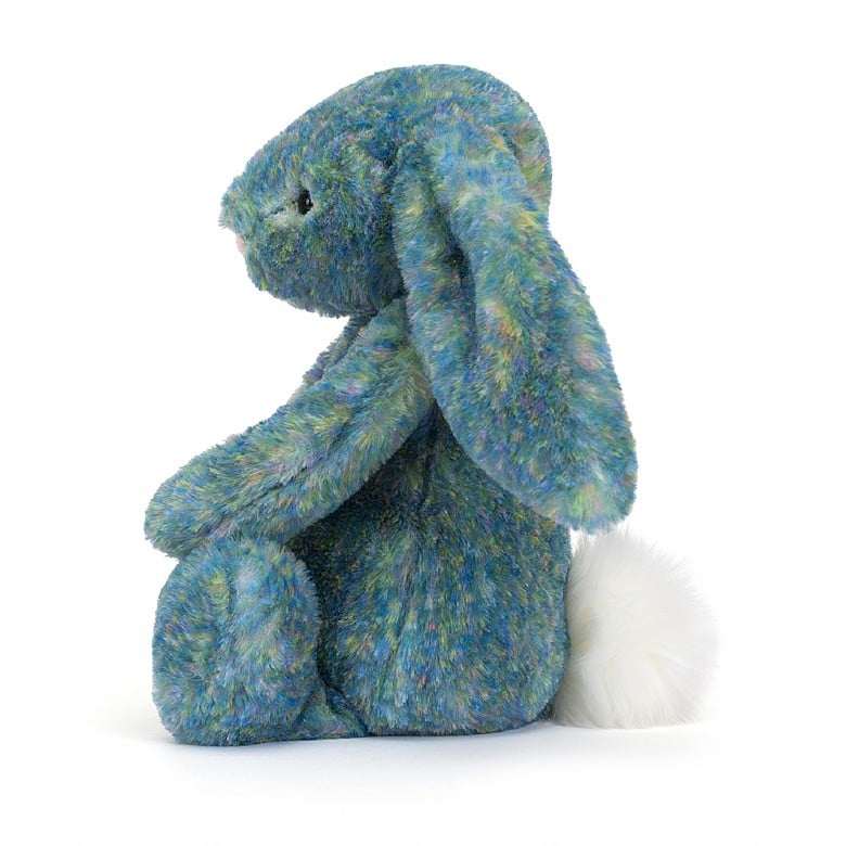 This gorgeous Jellycat Bashful Azure Bunny is from the Jellycat Luxe range and is incredibly soft and luxurious. BAS3AZU