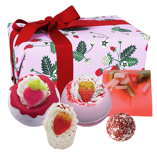 Bomb Cosmetics Strawberry Feels Forever Gift Set
