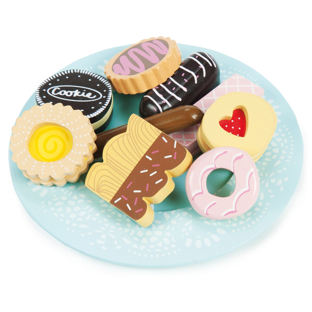 Le Toy Van Biscuit and Plate Set - wooden toy set